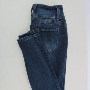 Medium wash skinny jeans